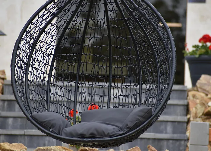 Woodpecker Villa