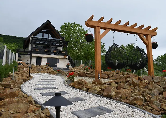 Willa Woodpecker Nagymaros